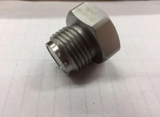 10VDC Power HT24V Silicon Pressure Sensor with 316L Stainless Steel Housing for Industrial Applications